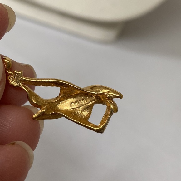 Vintage Avon champagne bottle Cheers earrings - Picture 4 of 5